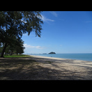 Ein Teil des langen Stadtstrandes von Songkhla
